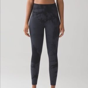 Lululemon Dark Carbon Flow & Go Tight